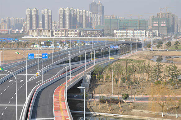 钟南街对接金堰路工程正式开放交通