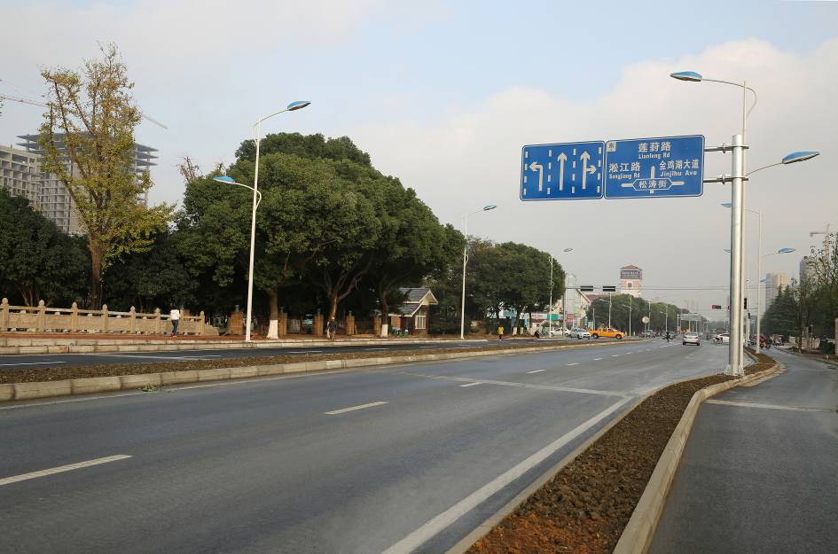敦煌路金鸡湖大道至莲葑路段全面竣工通车