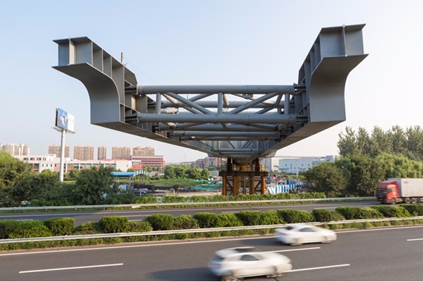 早一天交付，只为早一天看到百姓的笑颜