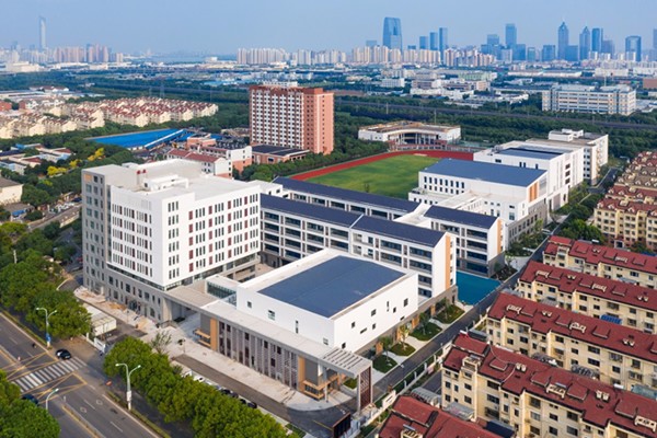 娄葑学校：用爱与智慧引领学生成长